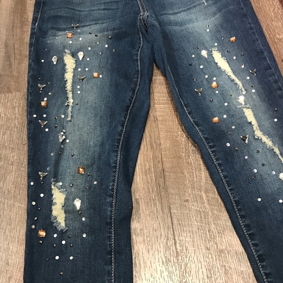 Seven7 Distressed Rhinestone Embellished Jeans 4 - Picture 3 of 8